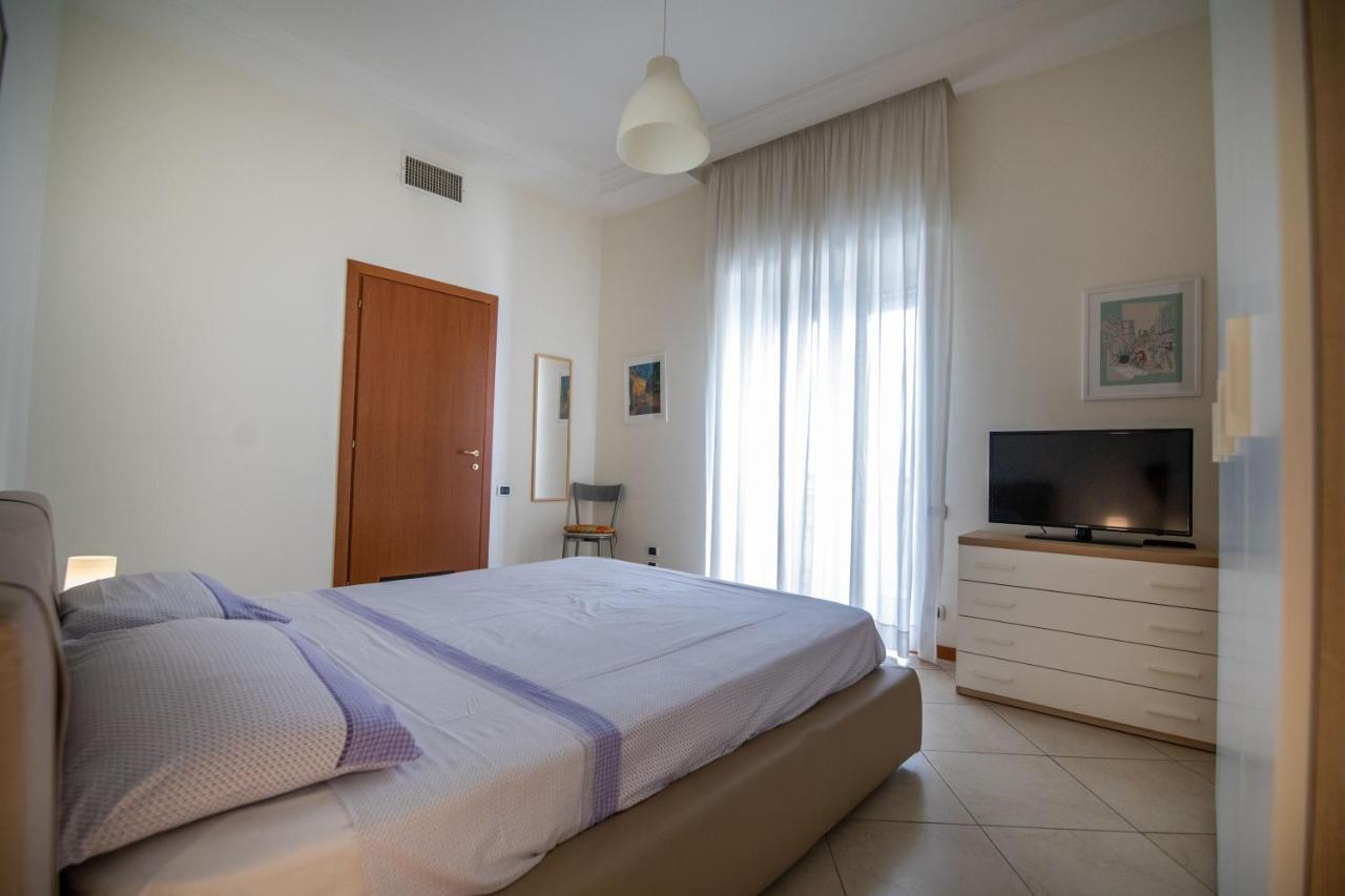 Appartamenti Le Gemme Nápoles Exterior foto